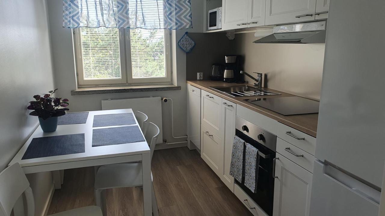 Gasthaus Vanha-Merivartioasema Kotka Esterno foto