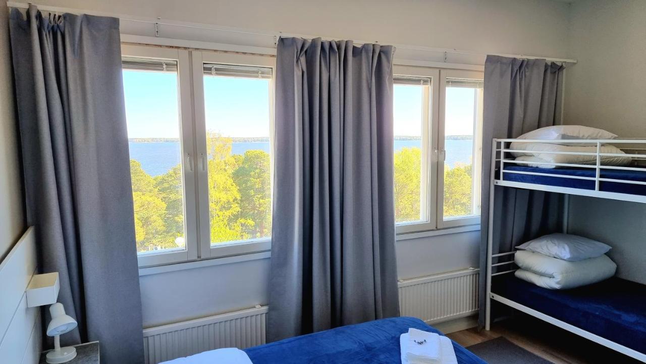 Gasthaus Vanha-Merivartioasema Kotka Esterno foto