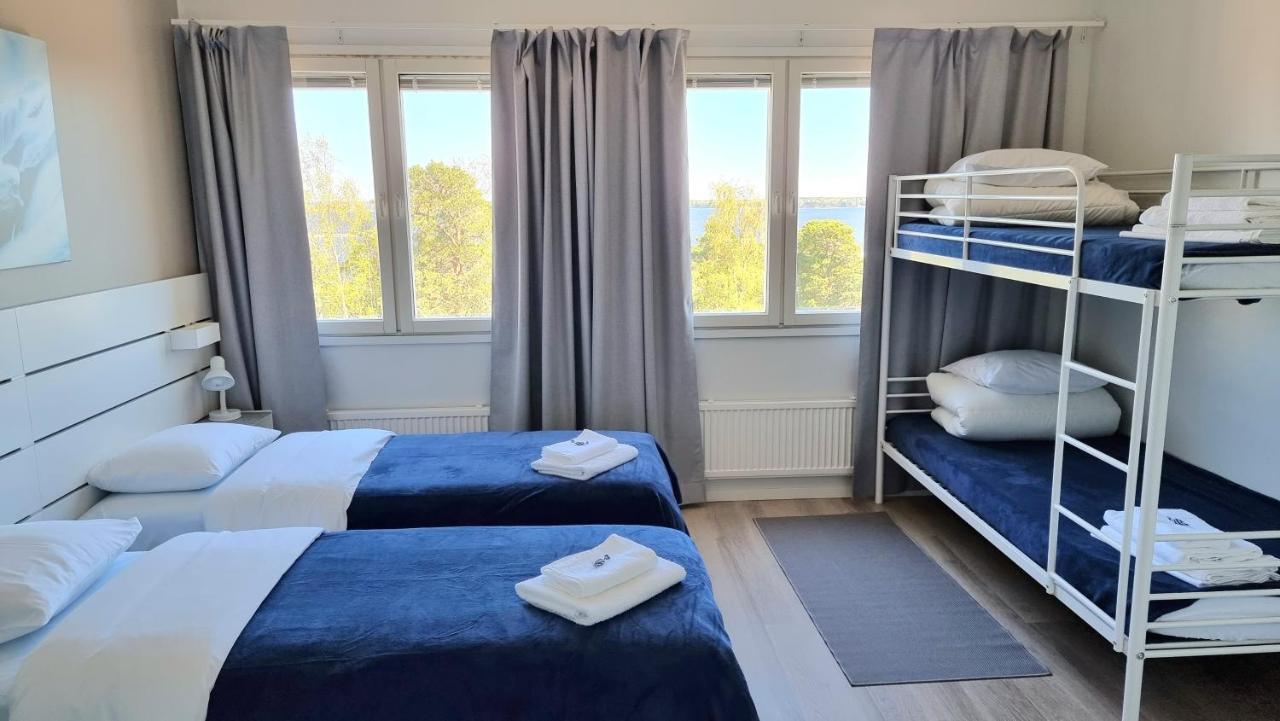 Gasthaus Vanha-Merivartioasema Kotka Esterno foto