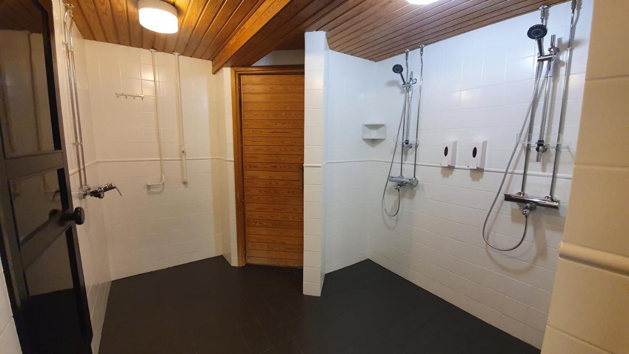 Gasthaus Vanha-Merivartioasema Kotka Esterno foto