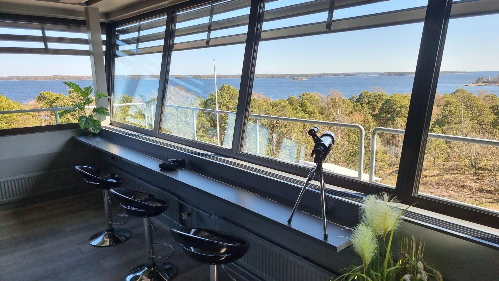 Gasthaus Vanha-Merivartioasema Kotka Esterno foto